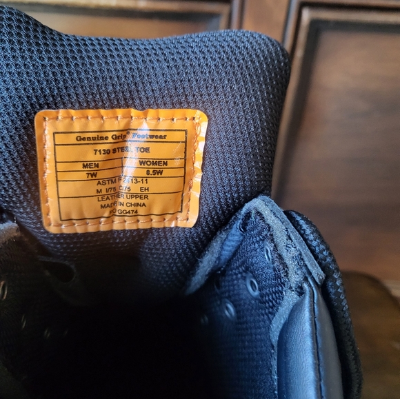 Botines - Picture 2 of 5